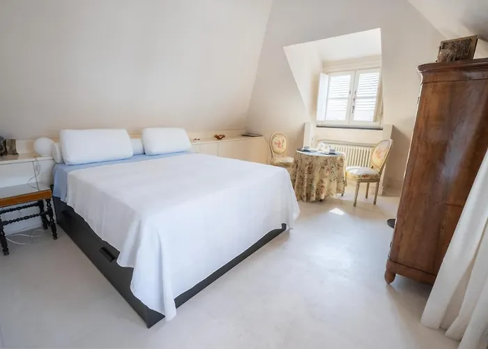 Attico Palazzo Giustiniani Bed & Breakfast Janov