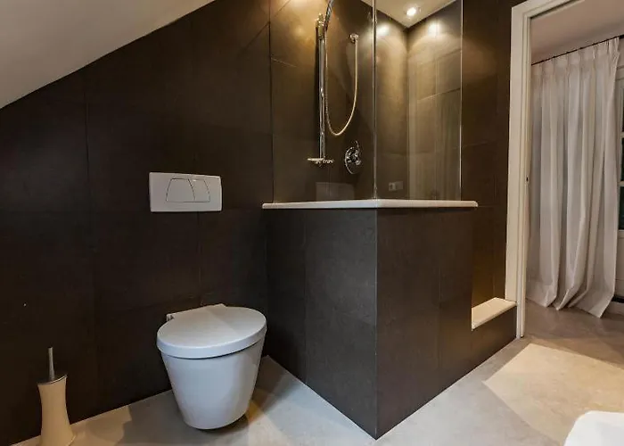 Bed & Breakfast Attico Palazzo Giustiniani 3*